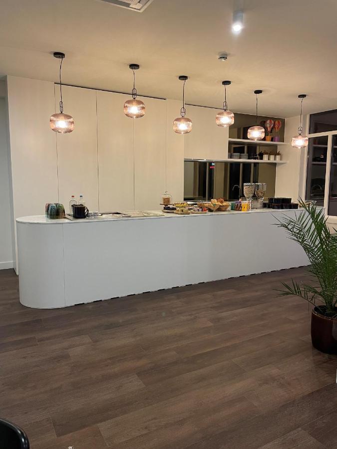 Hotel Bell-X Kortrijk-Вевелгем Екстер'єр фото