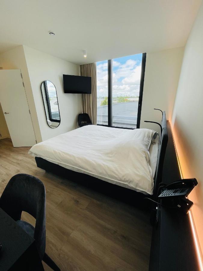 Hotel Bell-X Kortrijk-Вевелгем Екстер'єр фото