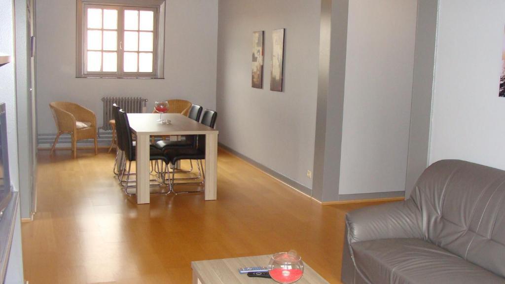 Hotel Bell-X Kortrijk-Вевелгем Номер фото